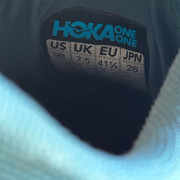 HOKA Speedgoat 5 Trail Running Sneaker - Women’s Size 9 - Picture 14 of 16